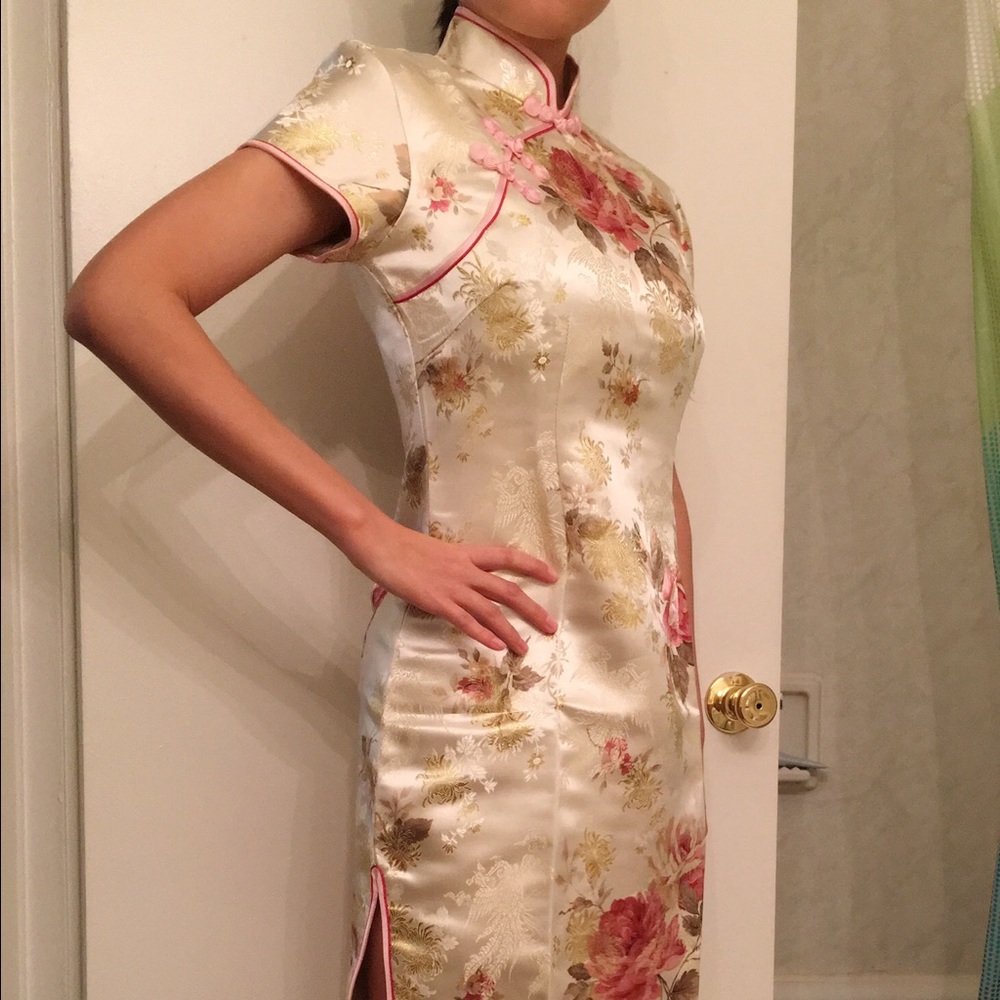 COPY - Embroidered cheongsam